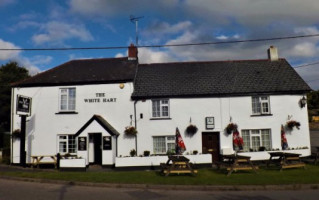 The White Hart outside