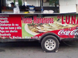 Tacos Luna food