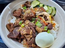 Barkada Bowl Poké And Filipino Food inside