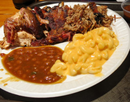 Bobo's Bbq food