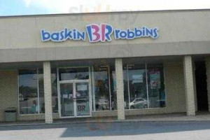 Baskin-robbins outside