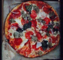 Blaze Pizza food