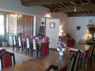 Auberge Du Prieure inside