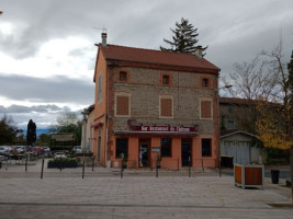 Bar Restaurant Du Chateau outside