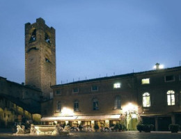 Colleoni Dell'angelo inside