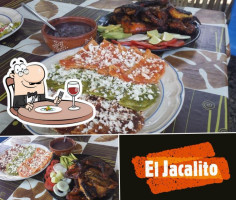 El Jacalito, Pollos Al Carbón food