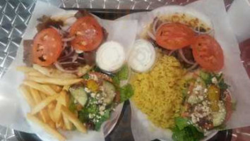 Chicago's Pita Grill food