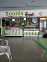 Buffet Tennis Center inside