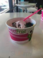 Sweet Frog Frozen Yogurt food