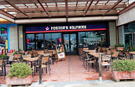 Foster's Hollywood Ventanal De La Sierra inside