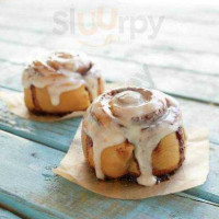 Cinnabon food