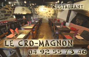 Le Cro Magnon food