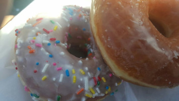 Bonsall Donut House outside