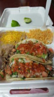 Fausto's Mexican Grill food