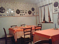 Trattoria Tre Merli inside