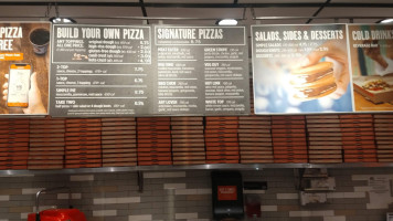 Blaze Pizza food