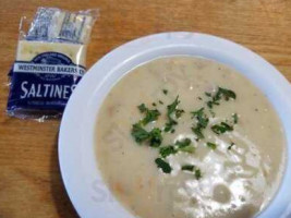 Skippers Seafood Chowder House food