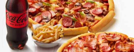 Pizza Hut Oakey food