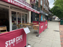 Star Cafe Pie Mash outside