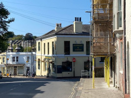 Elephant And Castle Pub food