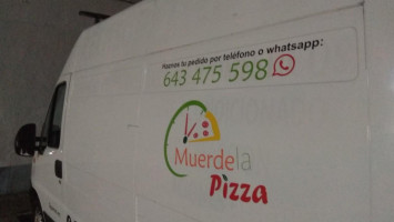 Muerde La Pizza food