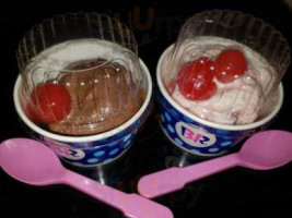 Baskin-robbins food