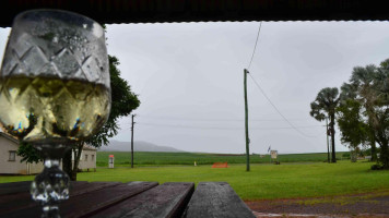 Garradunga Hotel inside