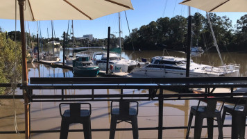 Mary River Marina outside