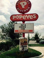 Popeyes Louisiana Kitchen outside