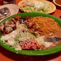 Mariachi's food