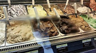 Gelateria Il Pinguino inside