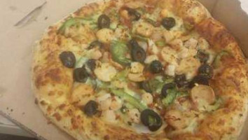 Canadian Pizza (sembawang) food