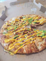 Toppers Pizza food