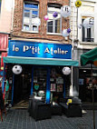 Le P'tit Atelier inside