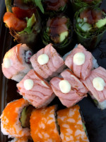 Taka Sushi food