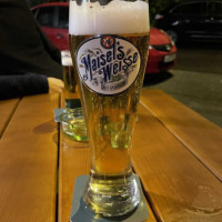 Gilden Brauhaus food