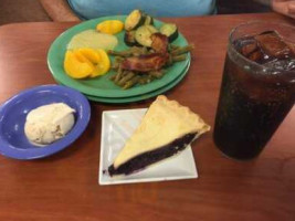 Golden Corral food