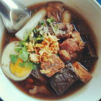 ร้านไอ้หนุ่มเซียงตึ้ง ก๋วยจั๊บ กาแฟสด food