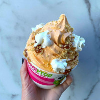 Sweet Frog Frozen Yogurt food