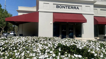 Bonterra Coffee Café Cocktails Wine outside