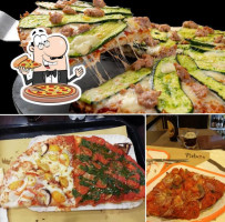 Pabo's Pizza food