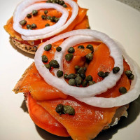 Bowery Bagels food