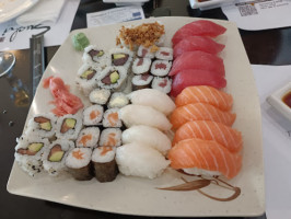 Sushi food