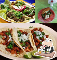 Taqueria Johns food