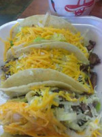 Roberto's Taco Shop food