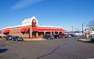 Frisch's Big Boy outside