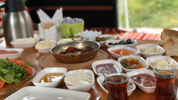 Sagalassos Yörük Çadırı Kafe Kahvaltı Gözleme Çay Evi Ve food