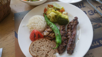 Hanımeli Et Lokantası food