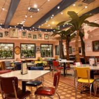 Chuy's inside