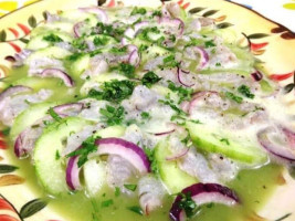 Mariscos El Arrecife food